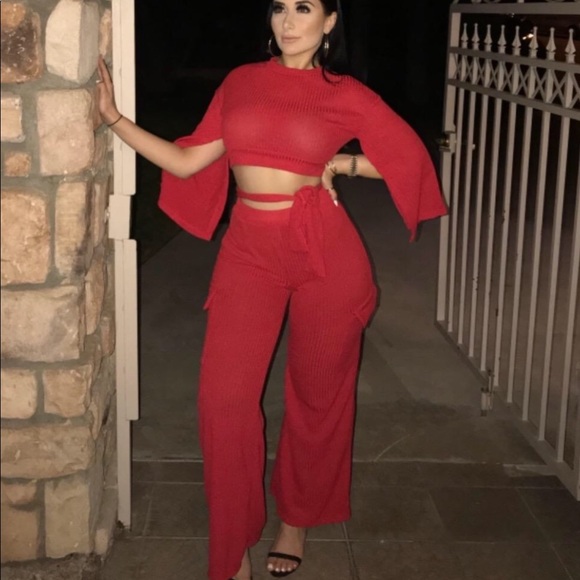 2 piece knitted bell sleeve top and wide leg pant - Picture 2 of 6